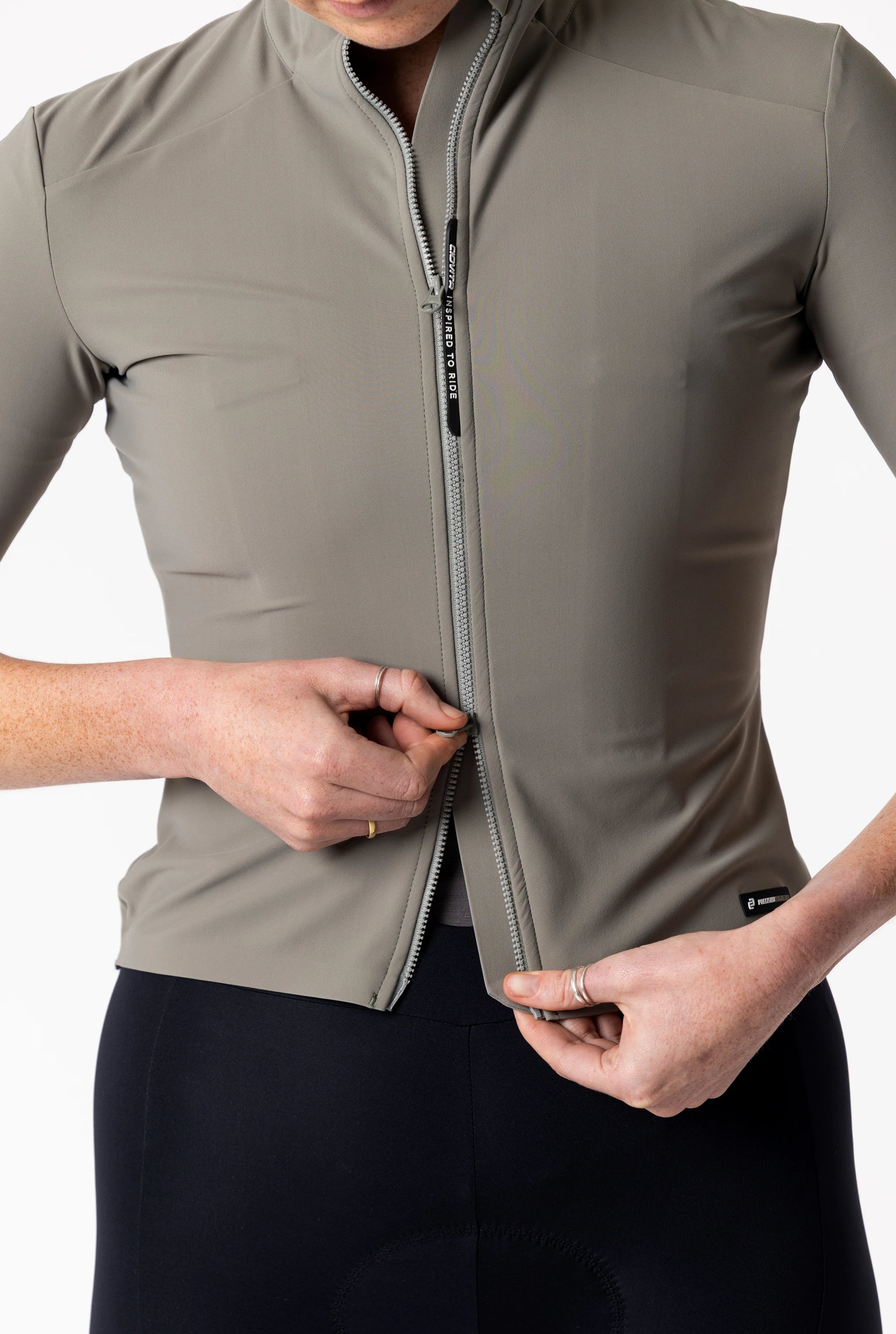 Women's Apex Scope Rainshell Short Sleeve Jacket