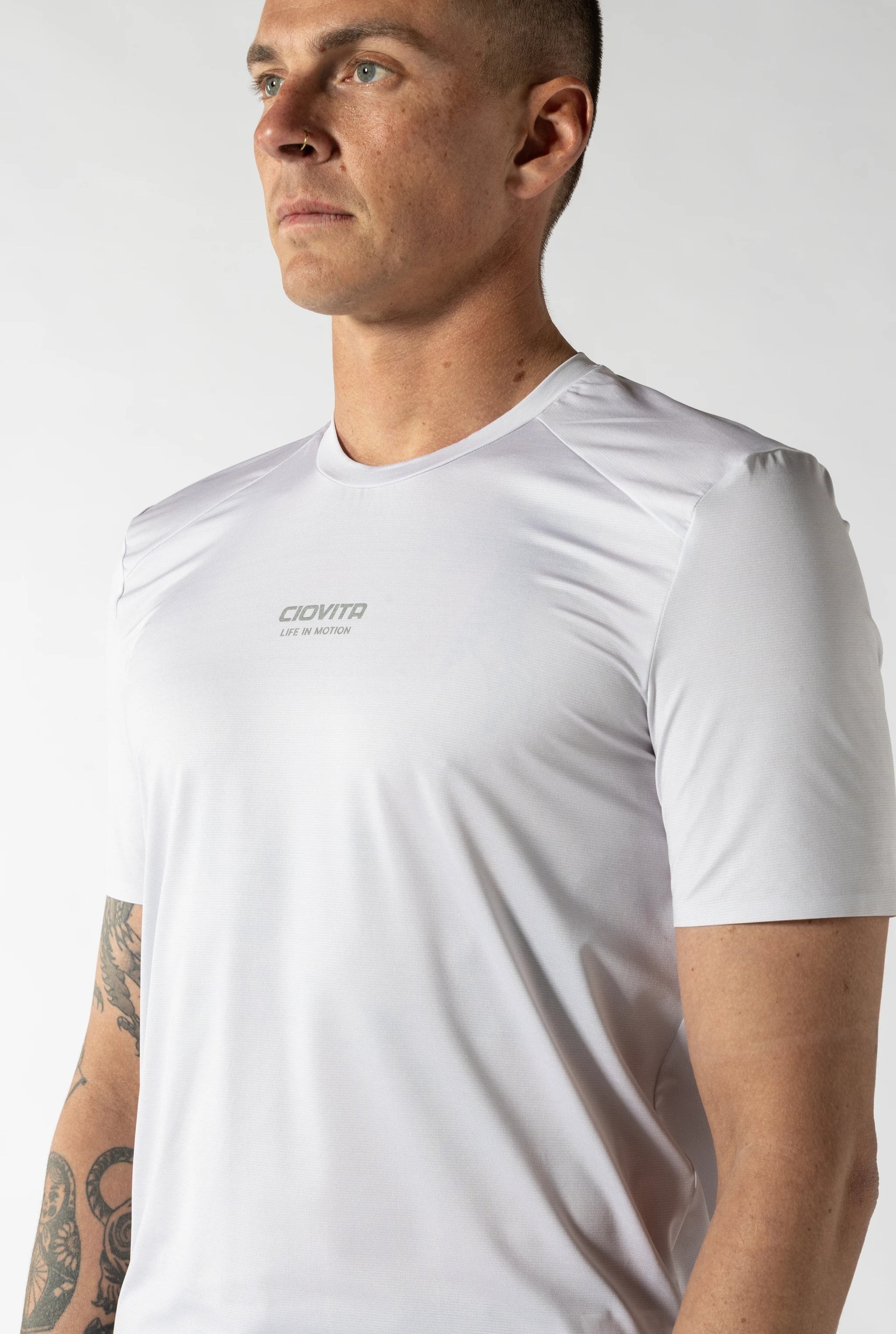 Men's Short Sleeve Tech Tee (Stone Grey)