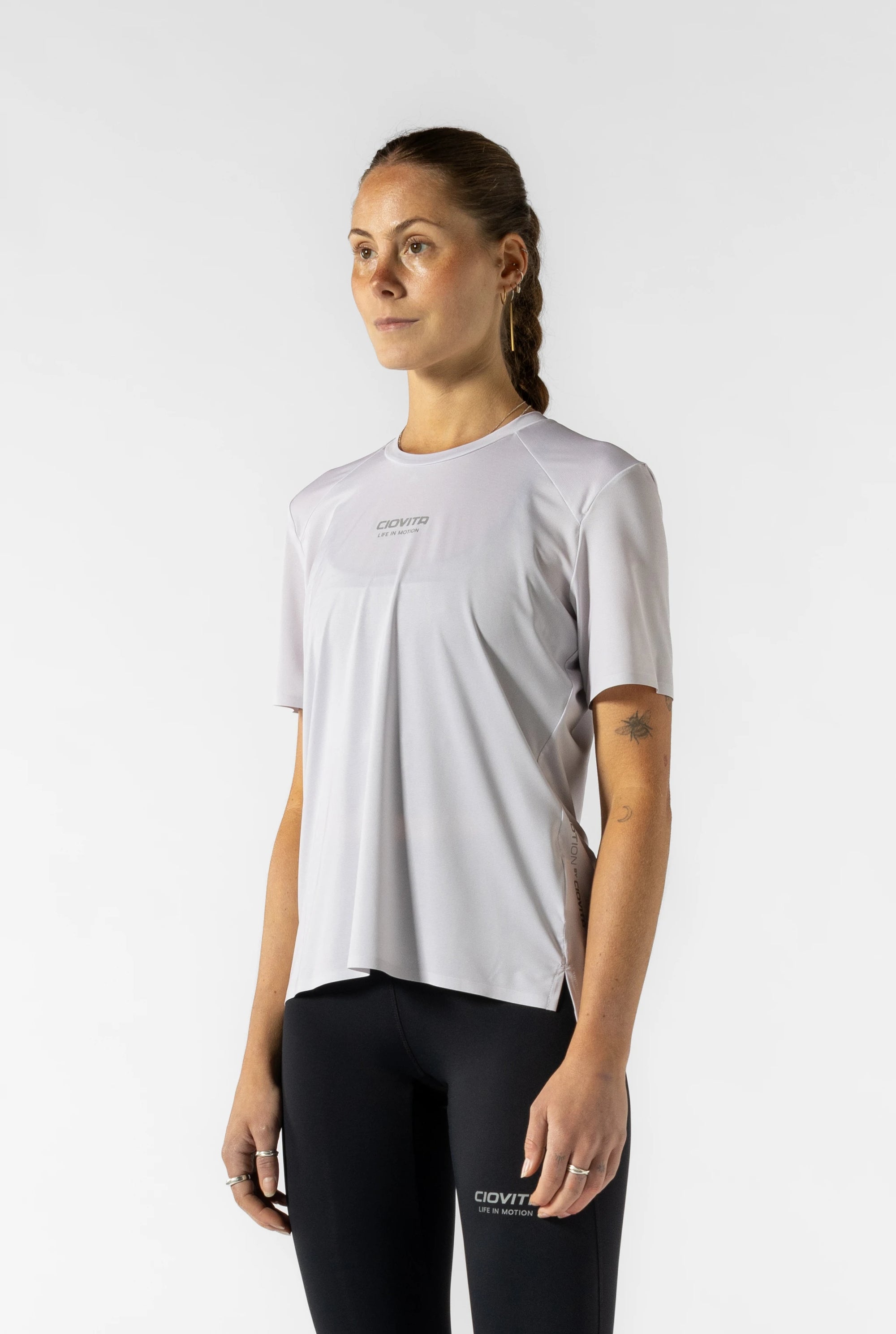 Women's Short Sleeve Tech Tee (Stone Grey)